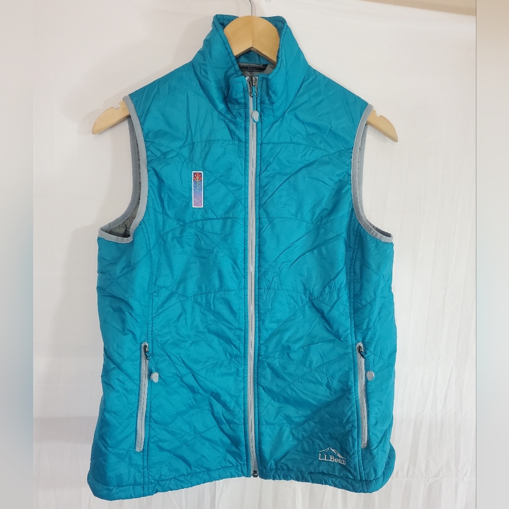 LL Bean Women’s Medium Blue Full-Zip Primaloft Packable Outdoor Vest